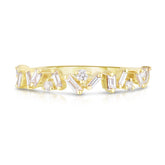 Baguette and Round Diamond Offset Ring, 14k yellow gold, 16 diamonds, 0.34 carats - URBAETIS Fine Jewelry