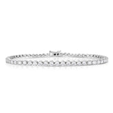 Graduating Diamond Tennis Bracelet, 14k white gold, 2.3 carats - URBAETIS Fine Jewelry