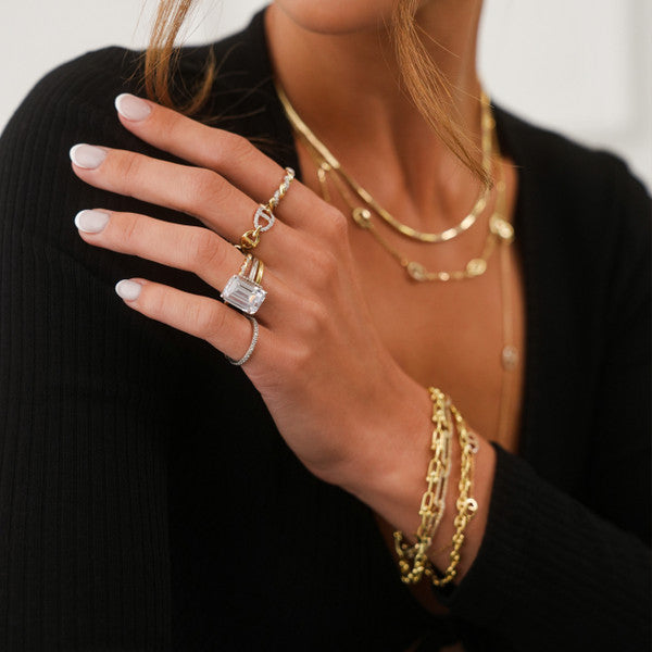 Mariner Jewelry – Delicate and Dramatic