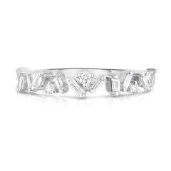 Baguette and Round Diamond Offset Ring, 14k white gold, 16 diamonds, 0.34 carats - URBAETIS Fine Jewelry