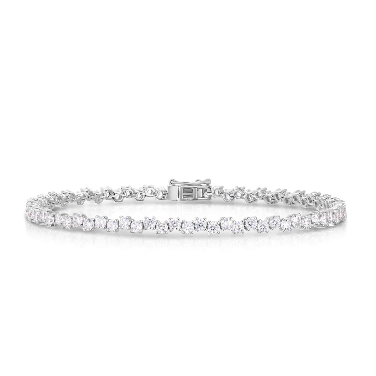 Offset 3 carat tennis bracelet, 14k white gold - URBAETIS Fine Jewelry