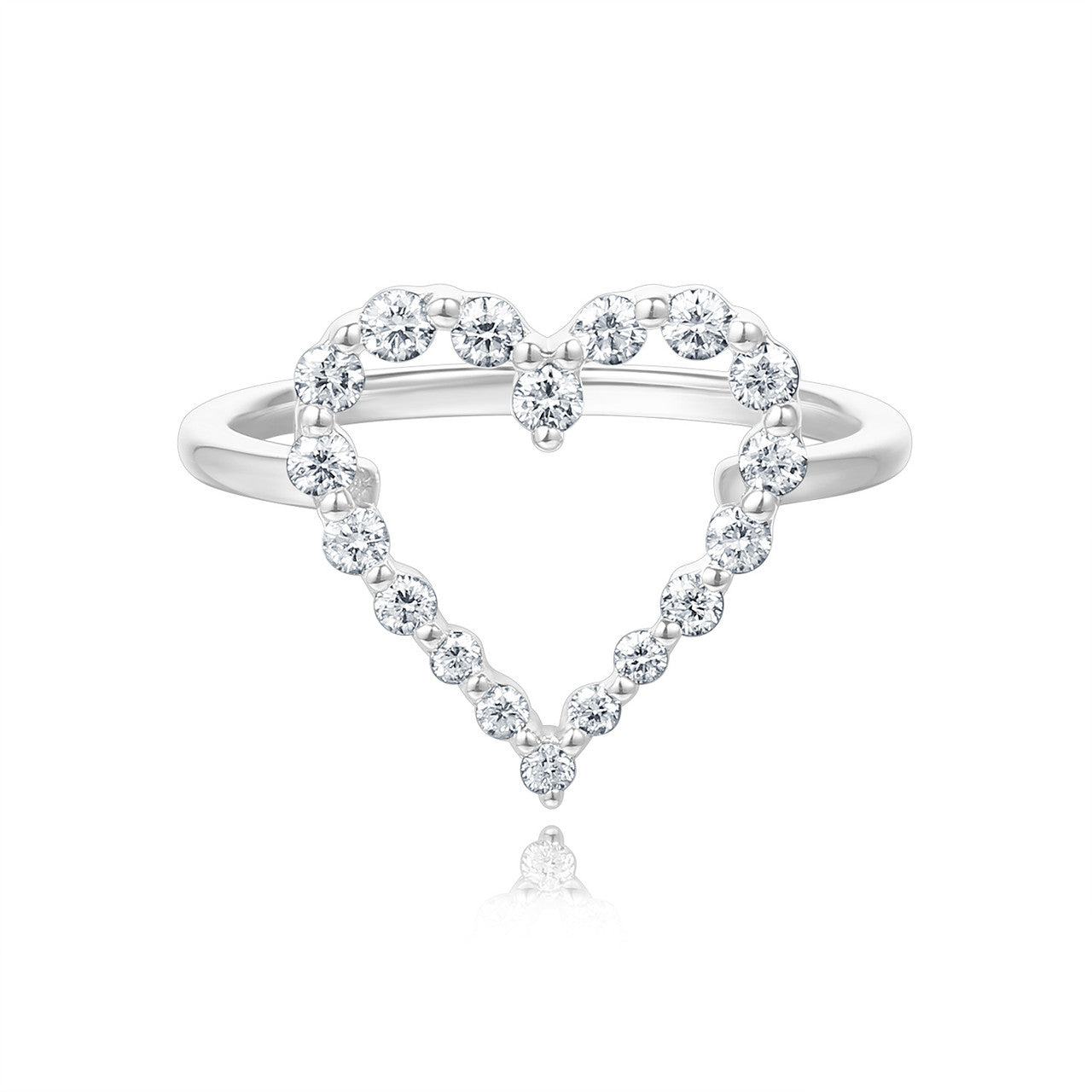 Graduated Diamond Single Prong Heart Ring 14K White Gold- URBAETIS Fine Jewelry