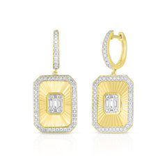 Fluted Emerald Illusion Dog Tag Earrings, 14k yellow gold - URBAETIS Fine Jewelry