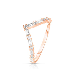 Round and Baguette Diamond V Ring, 14k rose gold, side view - URBAETIS Fine Jewelry