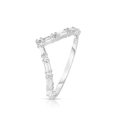 Round and Baguette Diamond V Ring, 14k white gold, side view - URBAETIS Fine Jewelry