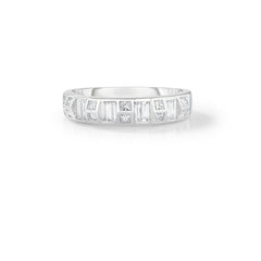 Baguette and Princess Cut Diamond Ring, 14k white gold - URBAETIS Fine Jewelry