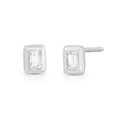 Bezel Set Baguette Studs, 14k white gold, 0.18 carats - URBAETIS Fine Jewelry