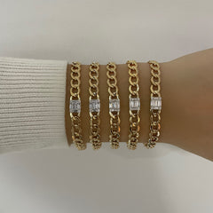 TriBeCa Illusion Emerald Diamond Cluster Bracelet, 14k Yellow gold- URBAETIS Fine Jewelry