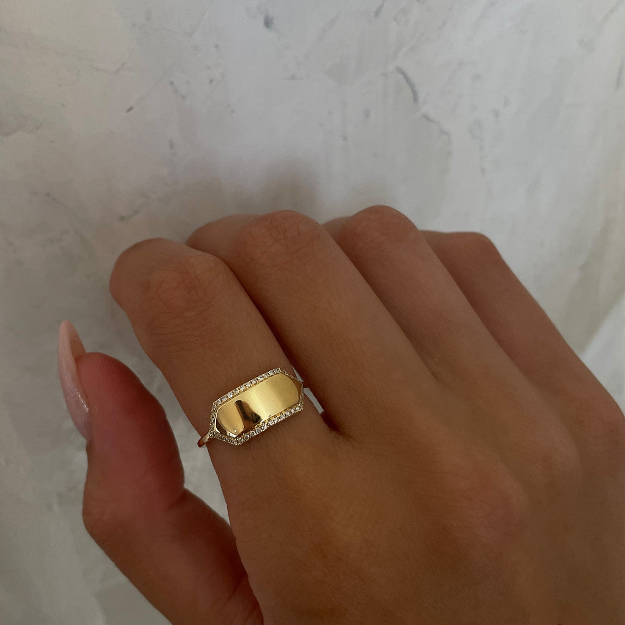 Diamond Pave Engravable Ring, 14k yellow gold - URBAETIS Fine Jewelry