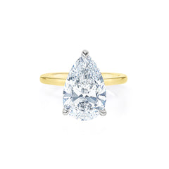 3.01 Pear Lab Diamond in Skinny Solitaire