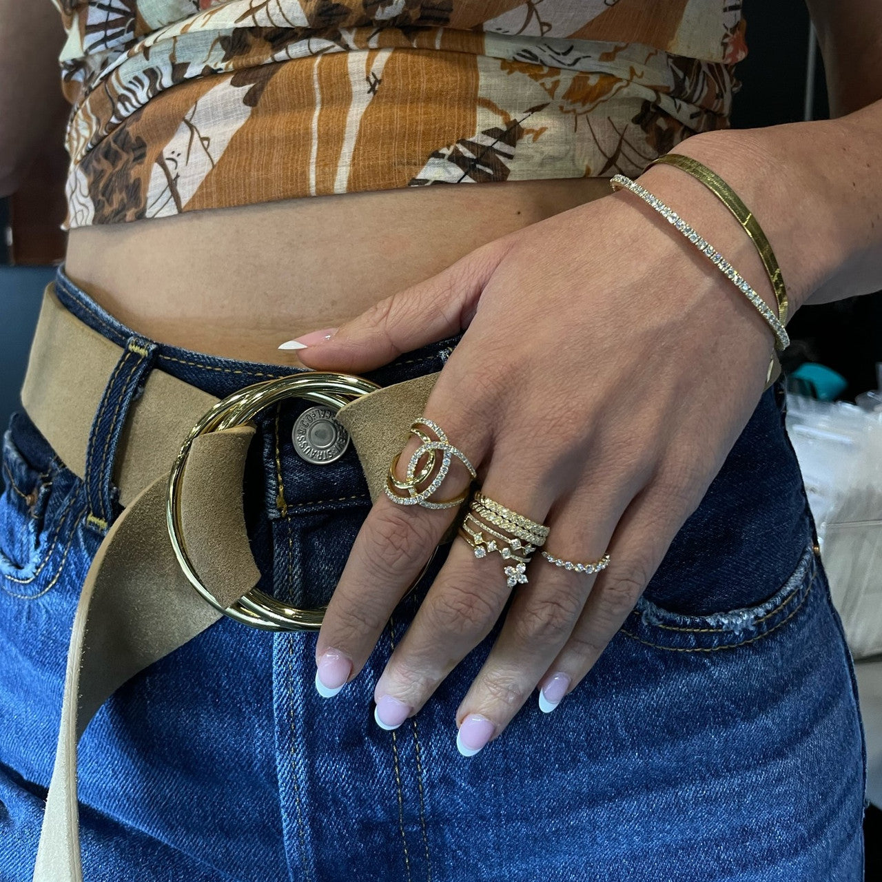 Diamond Open Crossover Ring, 14K Yellow Gold- URBAETIS Fine Jewelry