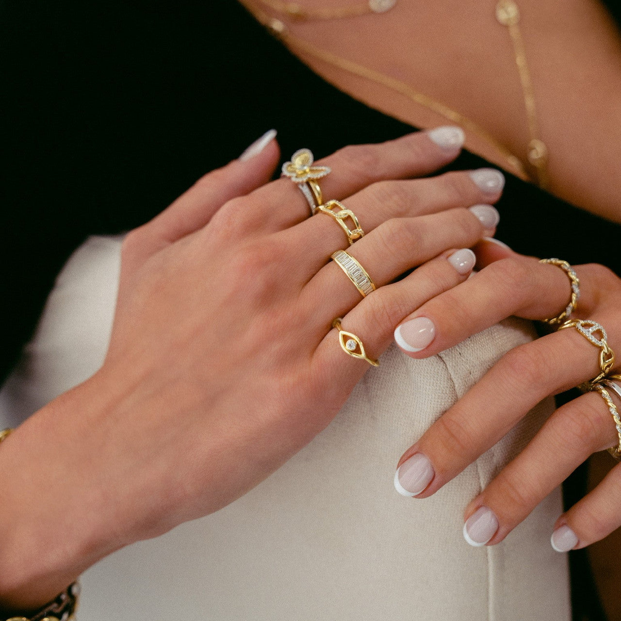 Single Diamond Evil Eye Ring, 14K yellow gold, 0.6 carats- URBAETIS Fine Jewelry