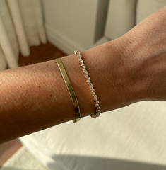 Herringbone Bracelet, 14k yellow gold, 2.8mm width, 7" length - URBAETIS Fine Jewelry