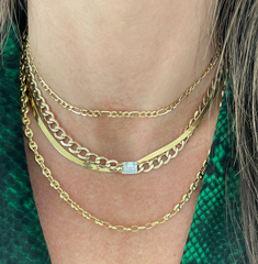 Herringbone Necklace, 2.8mm, 14k yellow gold - URBAETIS Fine Jewelry