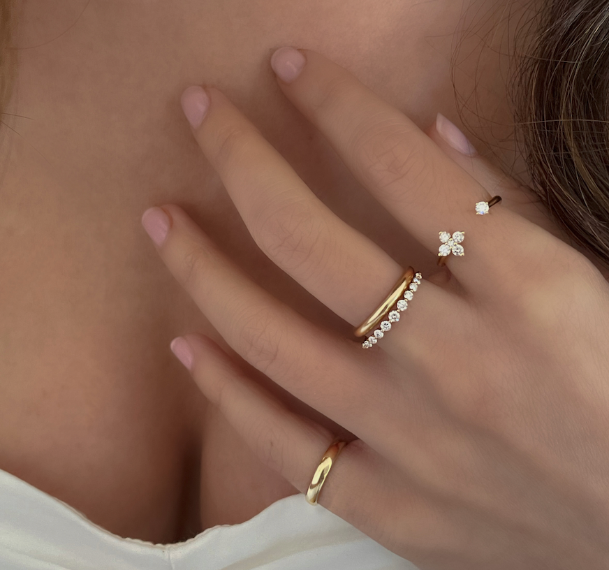 Open Flower Diamond Ring, 14k yellow gold - URBAETIS Fine Jewelry