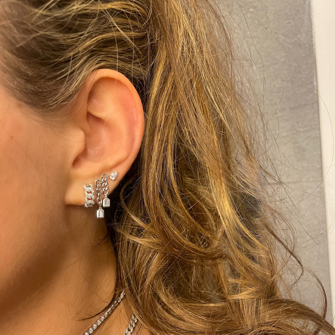 Diamond Cuban Chain Huggies, 14K White Gold- URBAETIS Fine Jewelry