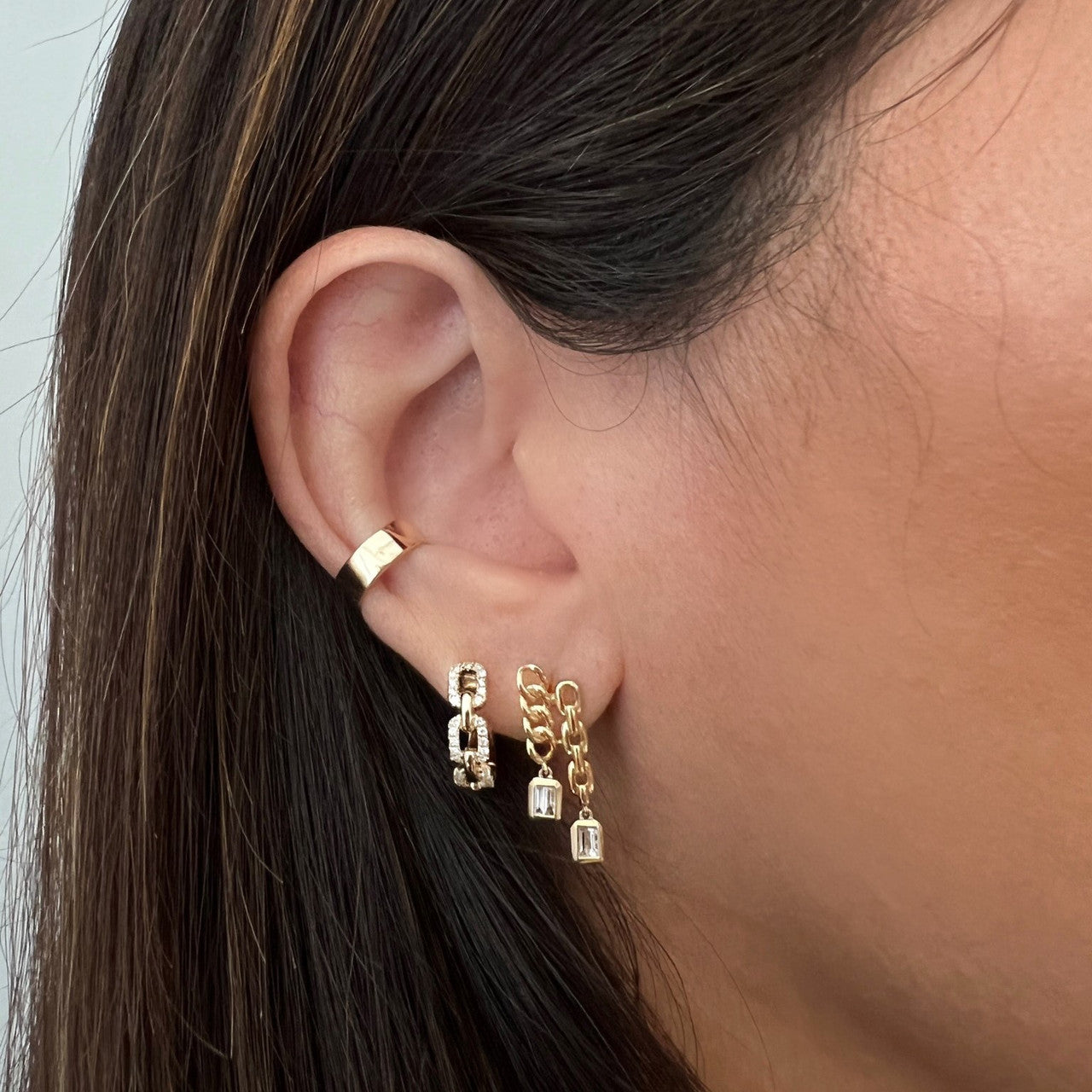 Diamond Chain Huggies, 14k Yellow Gold- URBAETIS Fine Jewelry