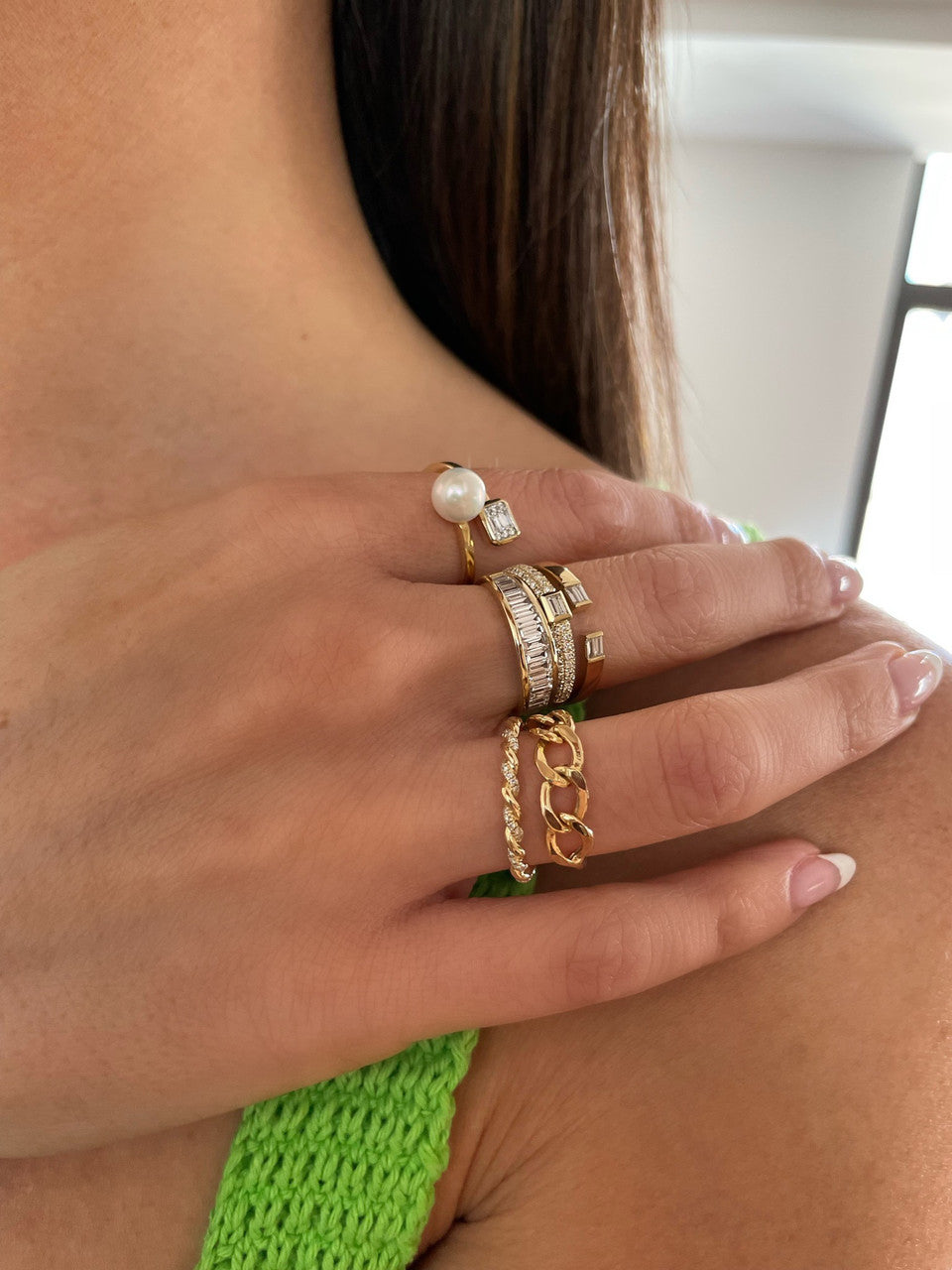 Channel Set Graduated Baguette Diamond Ring, 14k Yellow Gold, 0.92 carats - URBAETIS Fine Jewelry